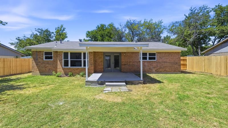 744 Windsor Drive, Everman TX 76140 - Photo 28