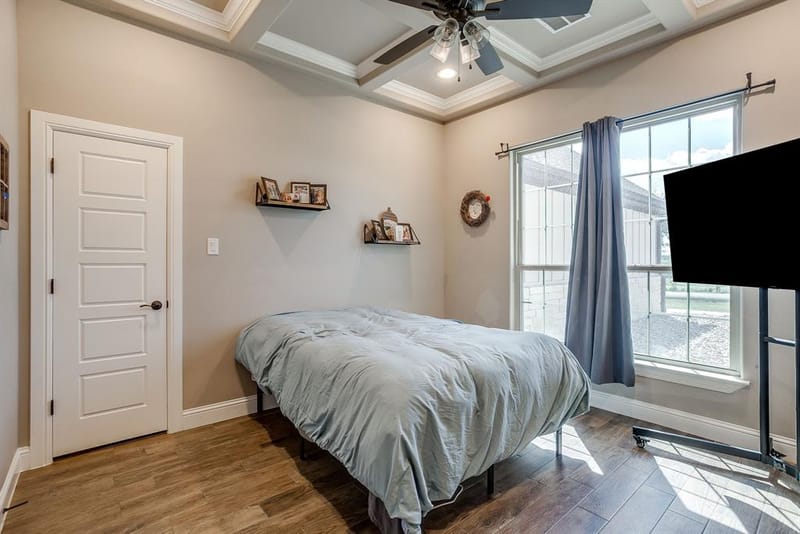 8032 County Road 1006, Godley TX 76044 - Photo 26