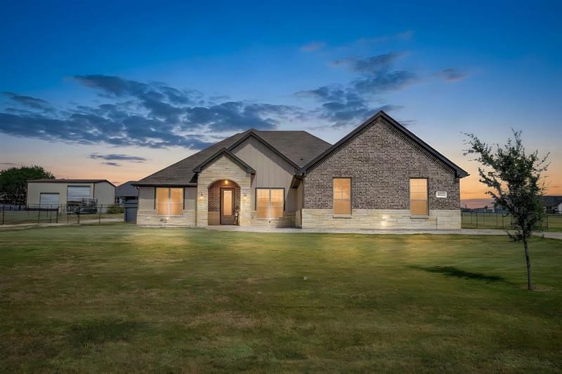 8032 County Road 1006, Godley TX 76044