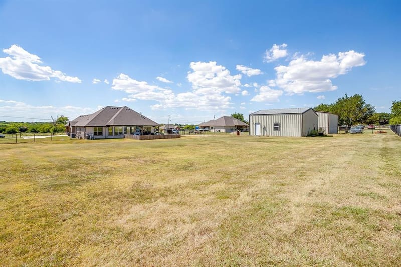 8032 County Road 1006, Godley TX 76044 - Photo 34