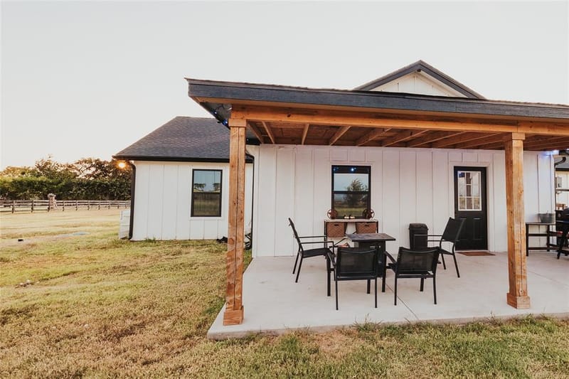 254 Hcr 1450 N, Covington TX 76636 - Photo 27