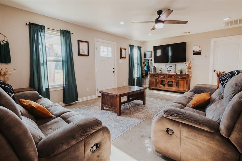 254 Hcr 1450 N, Covington TX 76636 - Photo 7