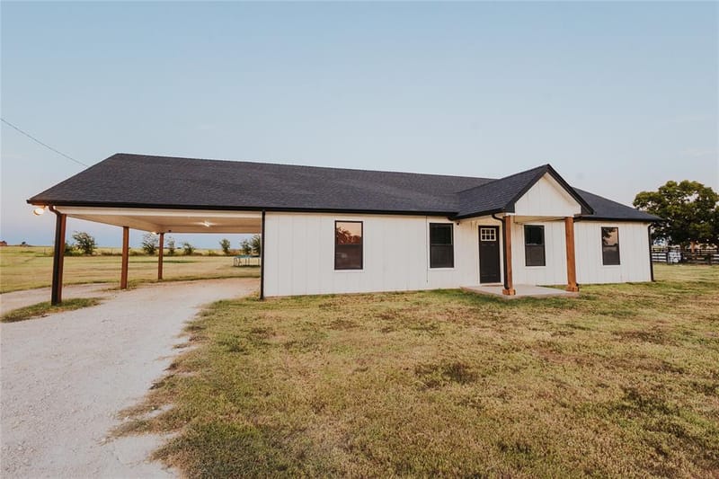 254 Hcr 1450 N, Covington TX 76636