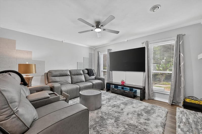 7510 Holly Hill Drive # 124, Dallas TX 75231 - Photo 4