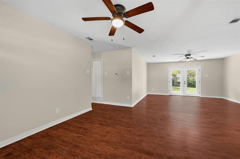 402 Kansas Street, Sherman TX 75090 - Photo 7