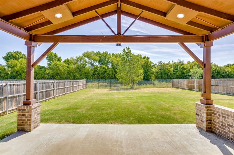 1209 Rushmore Drive, Burleson TX 76028 - Photo 32