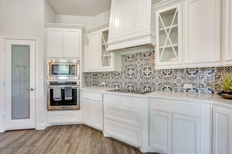 1209 Rushmore Drive, Burleson TX 76028 - Photo 10