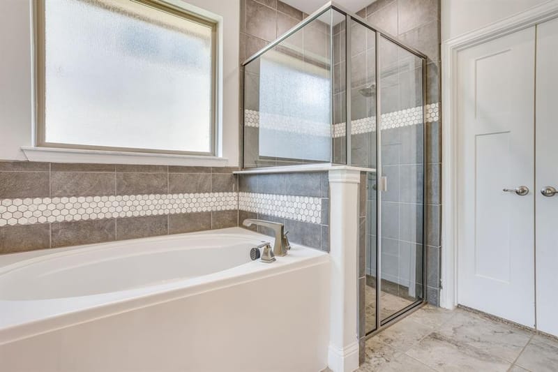 1209 Rushmore Drive, Burleson TX 76028 - Photo 19