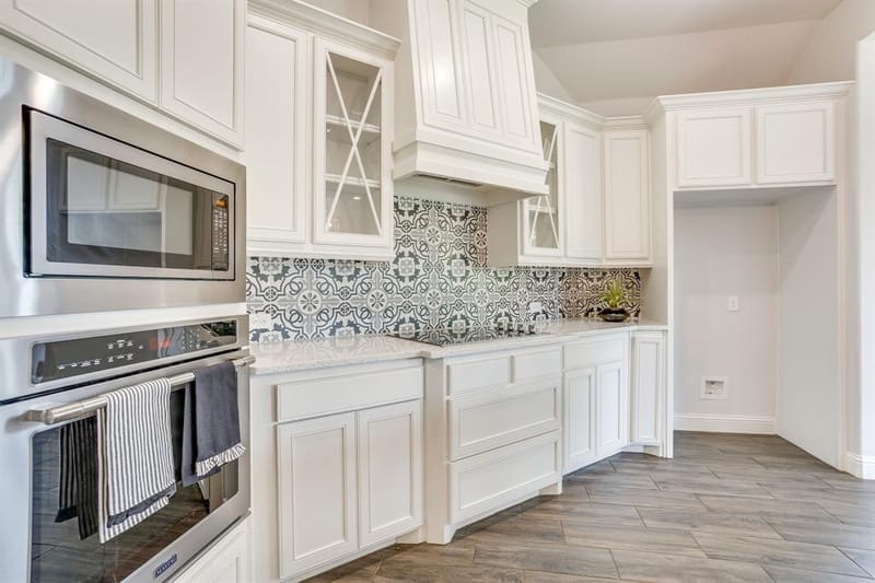 1209 Rushmore Drive, Burleson TX 76028 - Photo 8