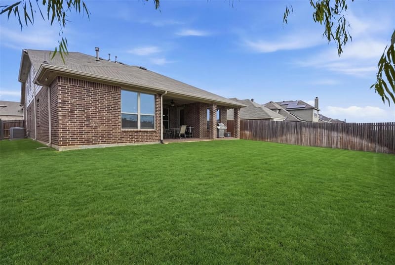 5501 Tuxbury Pond Drive, Fort Worth TX 76179 - Photo 33
