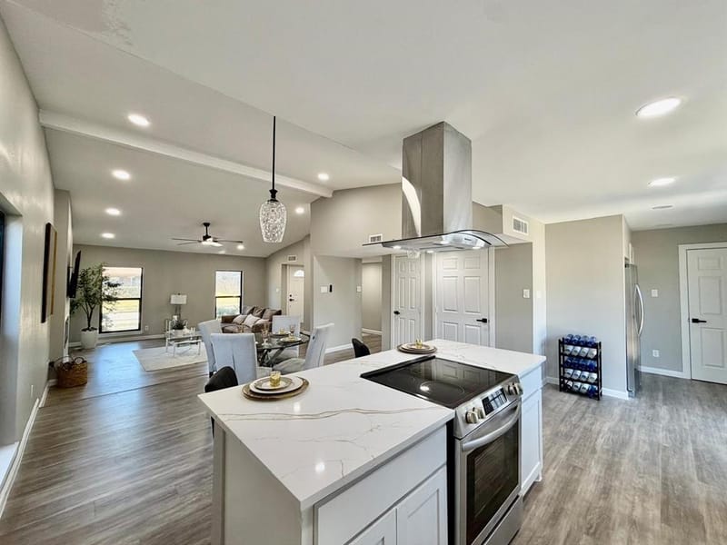 1810 Sandra Lane, Grand Prairie TX 75052 - Photo 9