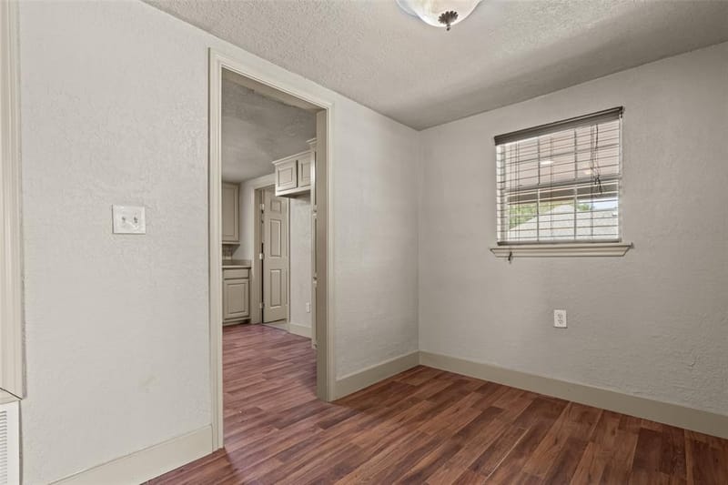417 N Birch Street, Springtown TX 76082 - Photo 12
