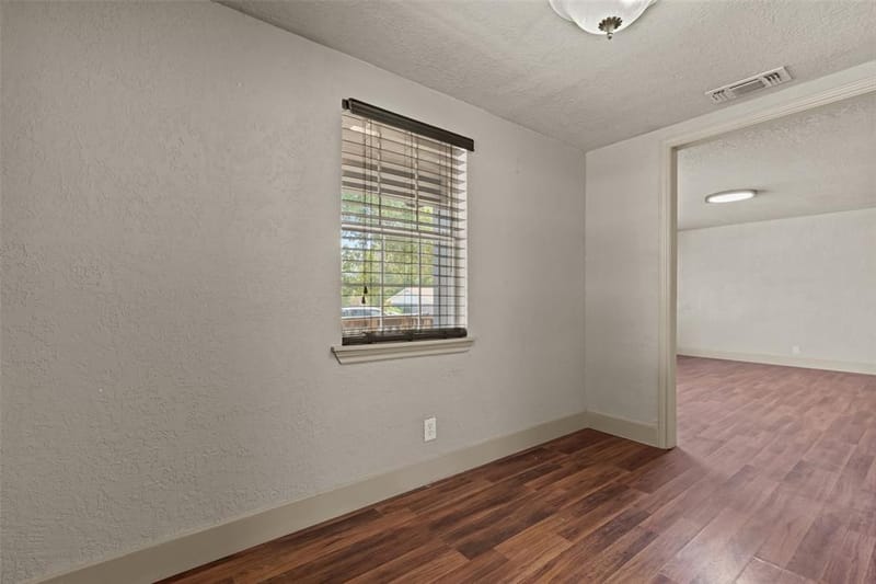 417 N Birch Street, Springtown TX 76082 - Photo 14
