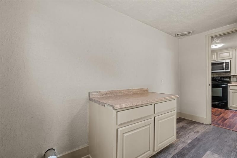 417 N Birch Street, Springtown TX 76082 - Photo 31