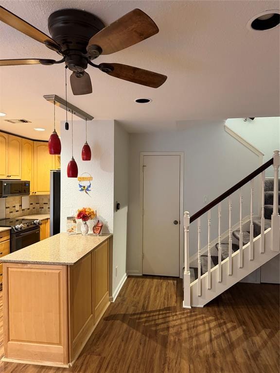 5740 Martel Avenue # B15, Dallas TX 75206 - Photo 13