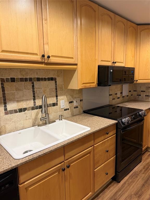 5740 Martel Avenue # B15, Dallas TX 75206 - Photo 10