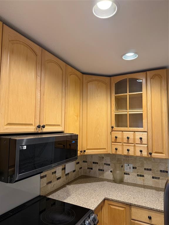 5740 Martel Avenue # B15, Dallas TX 75206 - Photo 11