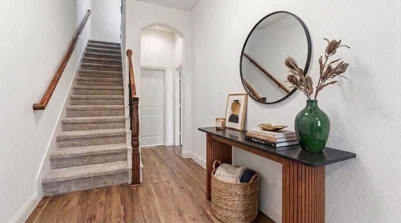 6468 Love Drive, Irving TX 75039 - Photo 2