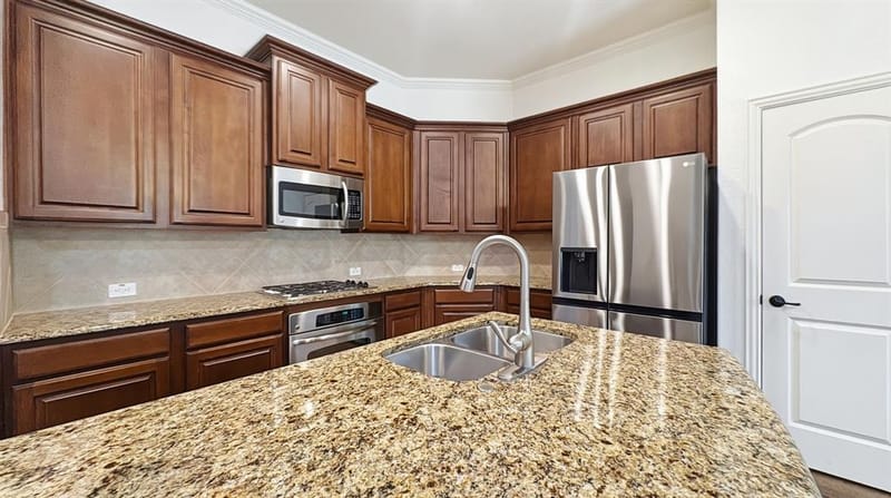 6468 Love Drive, Irving TX 75039 - Photo 10