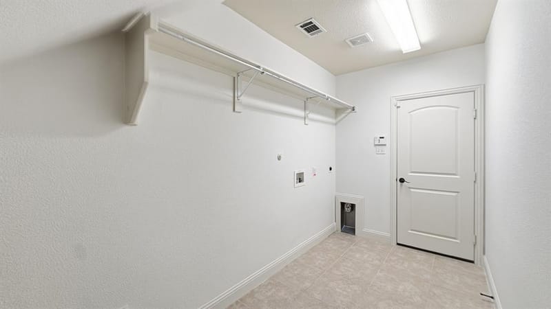 6468 Love Drive, Irving TX 75039 - Photo 8