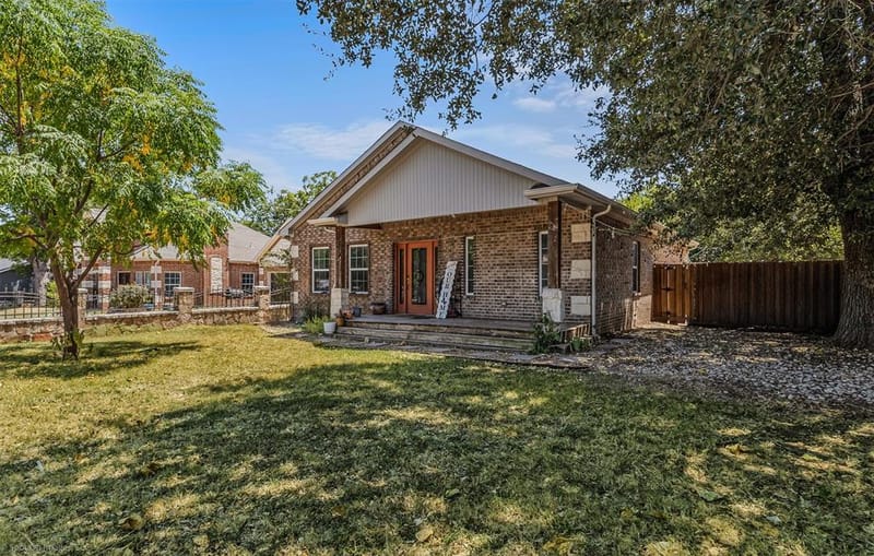 2640 Morgan Drive, Dallas TX 75241 - Photo 11