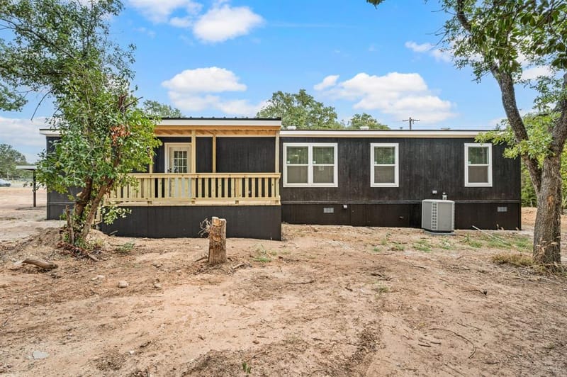 1023 Cary Lane, Springtown TX 76082 - Photo 24