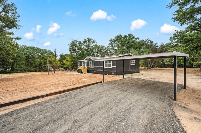 1023 Cary Lane, Springtown TX 76082 - Photo 21