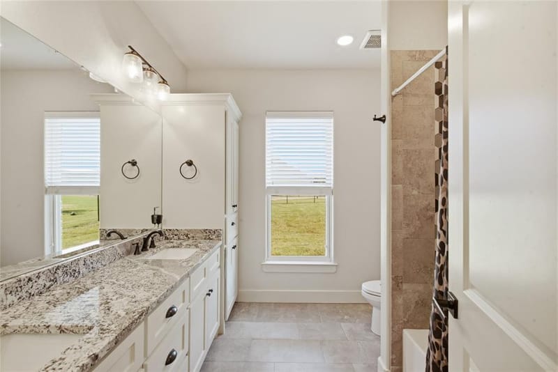 1044 Monarch Court, Poolville TX 76487 - Photo 25