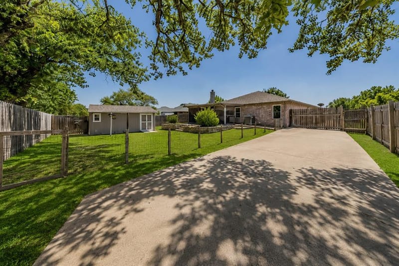 334 Dalhart Drive, Weatherford TX 76086 - Photo 26
