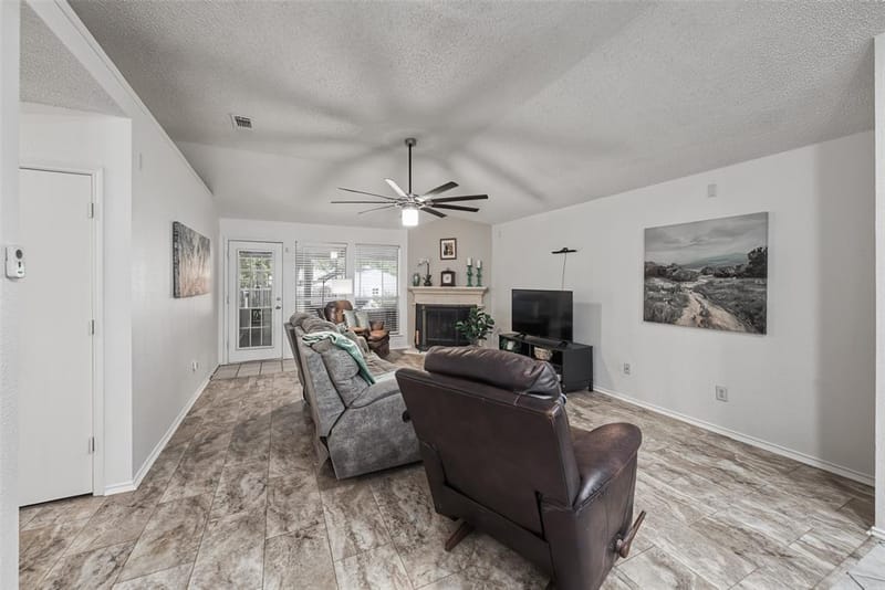 334 Dalhart Drive, Weatherford TX 76086 - Photo 18