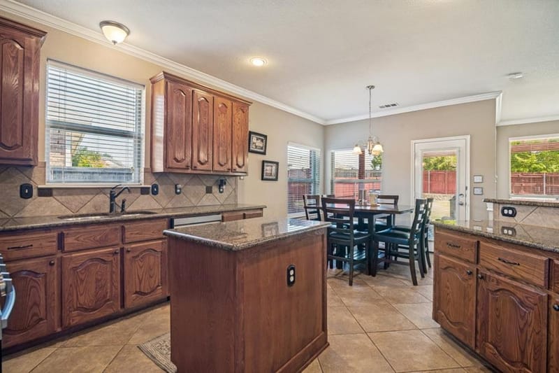302 Highland Valley Court, Wylie TX 75098 - Photo 9