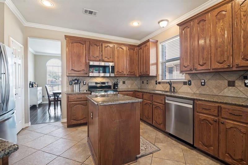 302 Highland Valley Court, Wylie TX 75098 - Photo 8