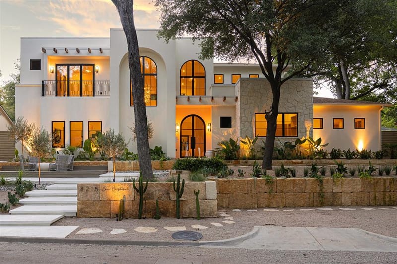 8215 San Cristobal Drive, Dallas TX 75218