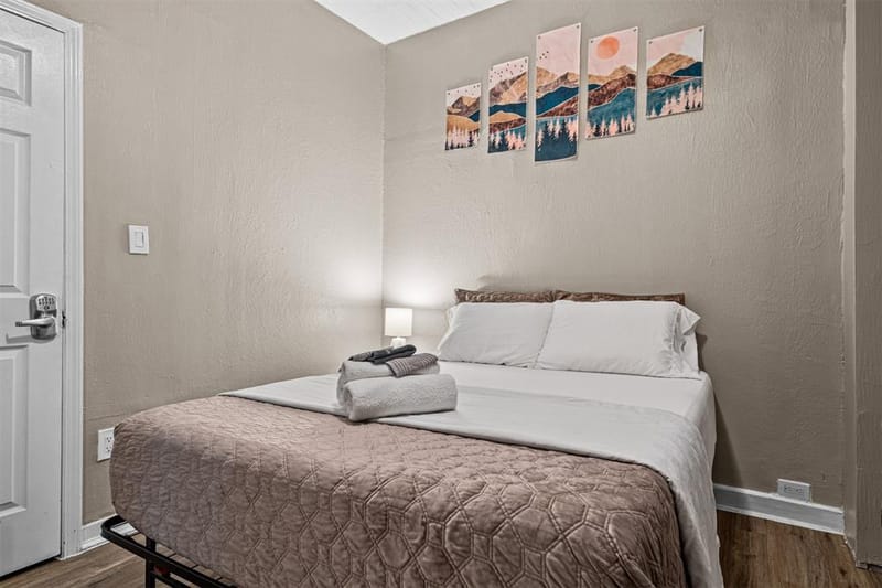 719 Melba Street, Dallas TX 75208 - Photo 13