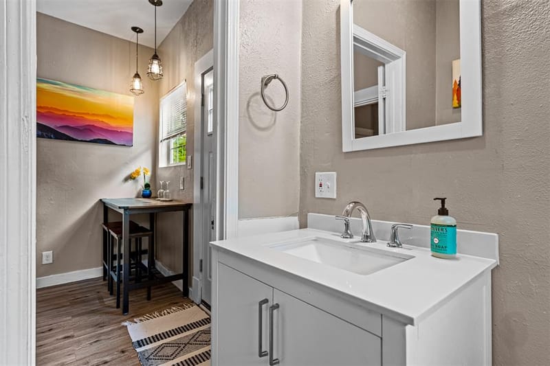 719 Melba Street, Dallas TX 75208 - Photo 16