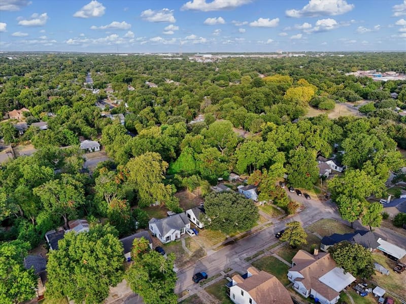 916 N 31st Street, Waco TX 76707 - Photo 27
