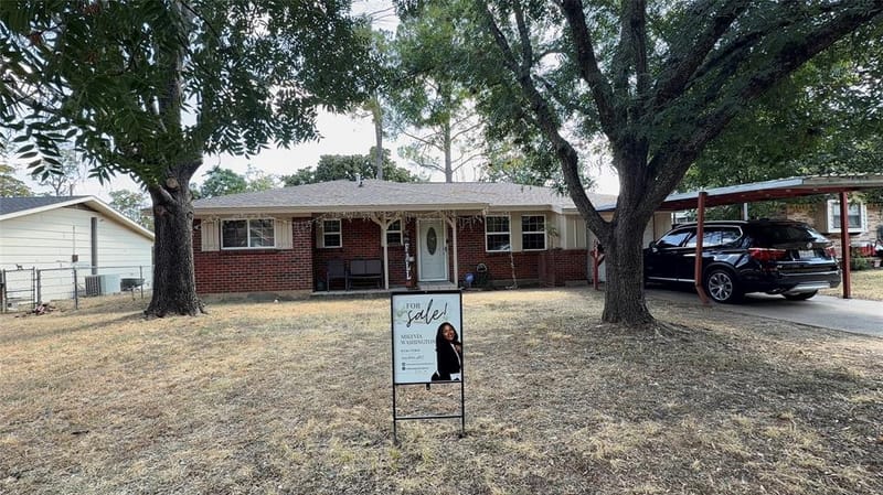 7228 Nosilla Street, Fort Worth TX 76112