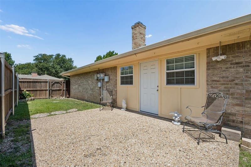2903 Country Place Court, Carrollton TX 75006 - Photo 20