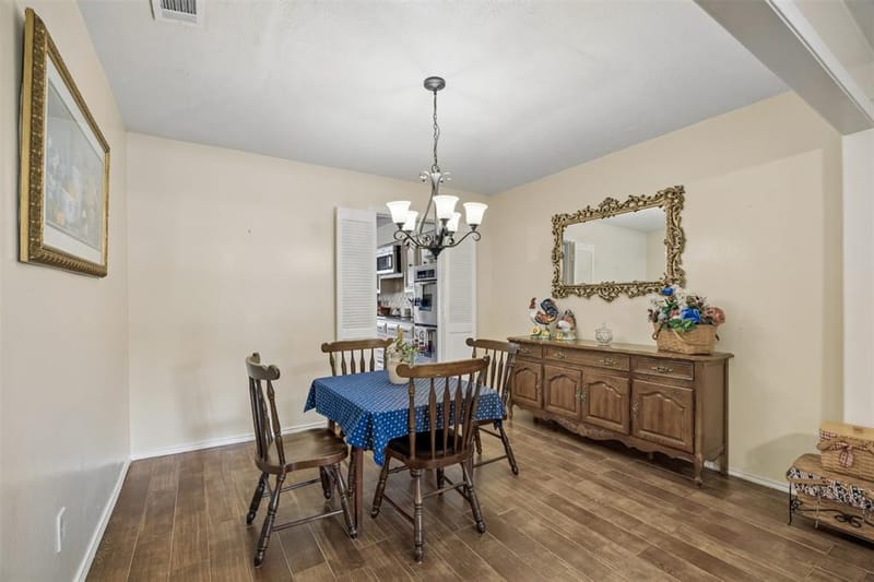2903 Country Place Court, Carrollton TX 75006 - Photo 11