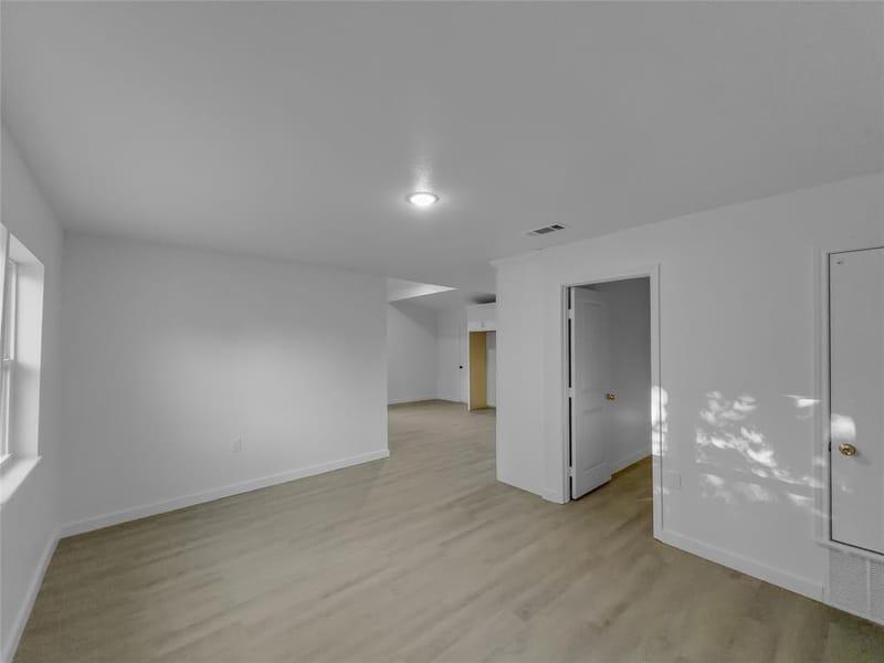 1411 Swiss Street, Arlington TX 76010 - Photo 6