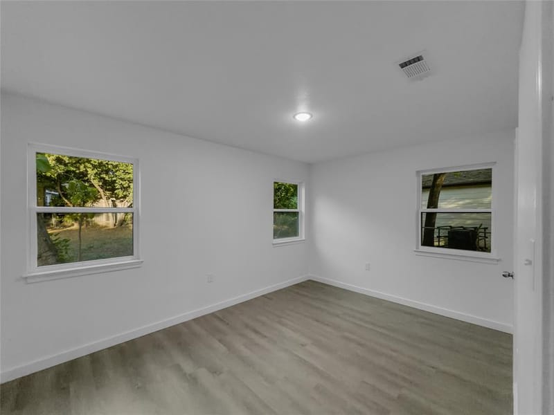 1411 Swiss Street, Arlington TX 76010 - Photo 17