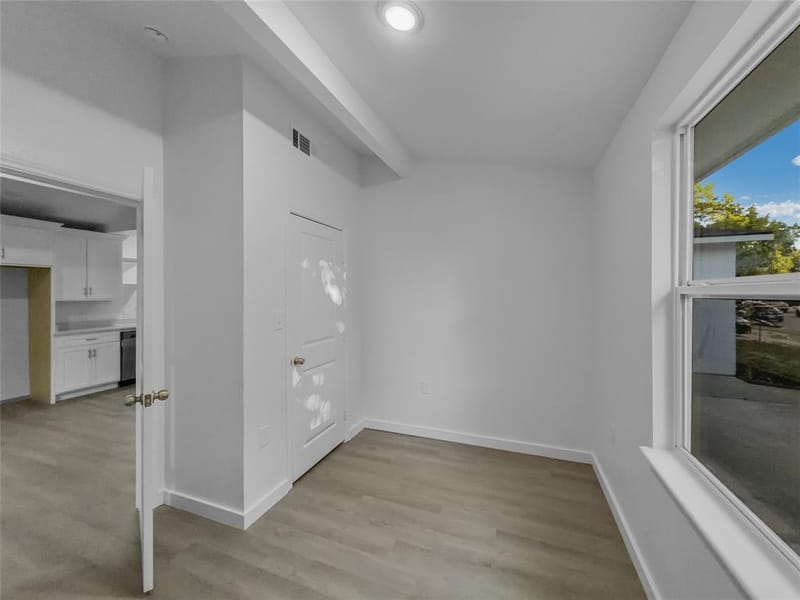 1411 Swiss Street, Arlington TX 76010 - Photo 15