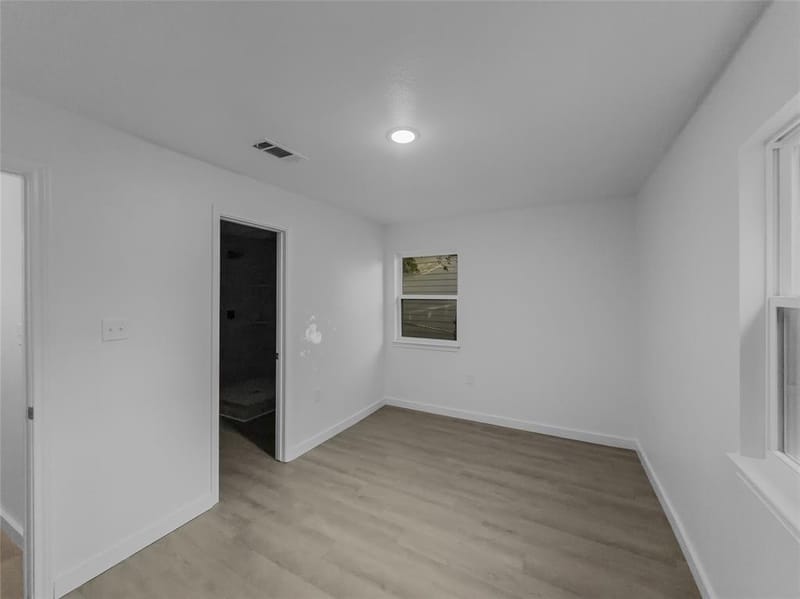 1411 Swiss Street, Arlington TX 76010 - Photo 11