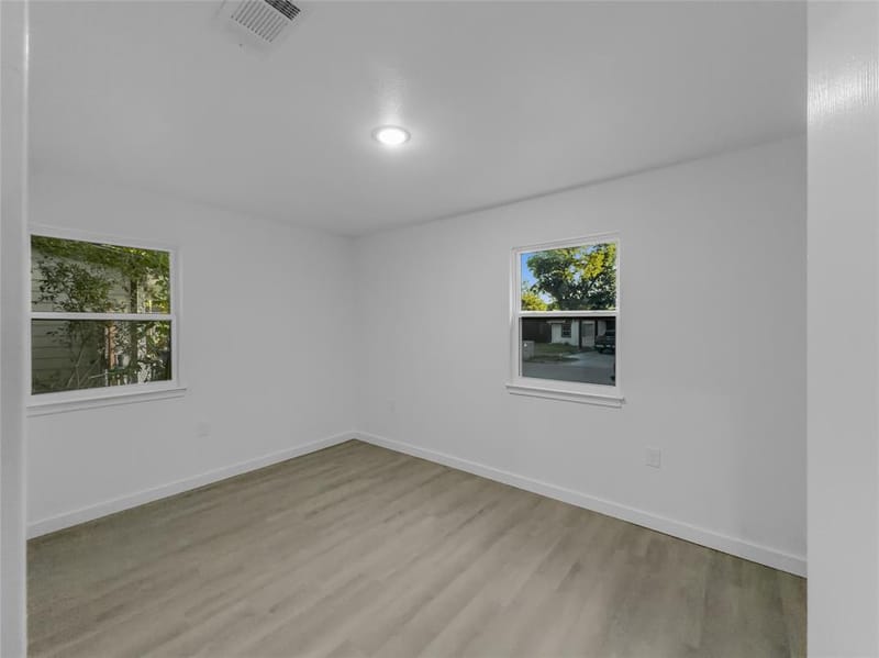 1411 Swiss Street, Arlington TX 76010 - Photo 19
