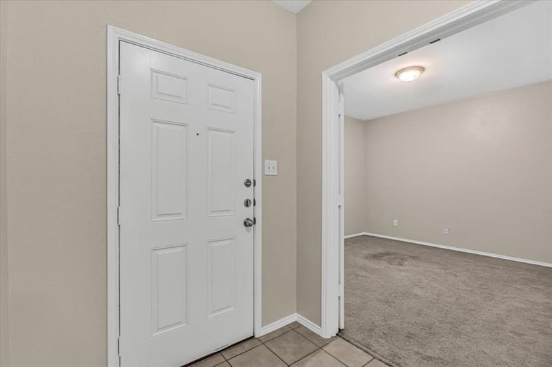 619 Denali, Arlington TX 76002 - Photo 6