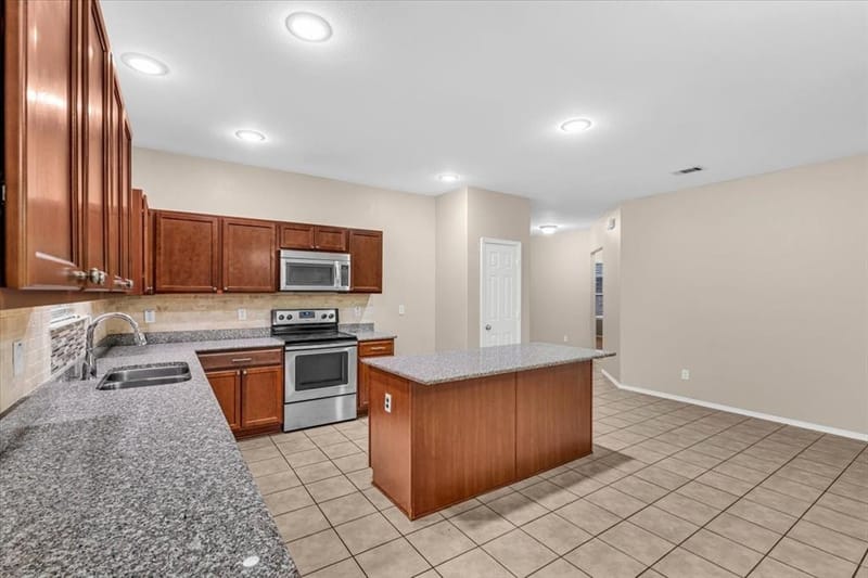 619 Denali, Arlington TX 76002 - Photo 14
