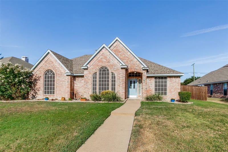 2601 Ridgemeade Drive, Garland TX 75040