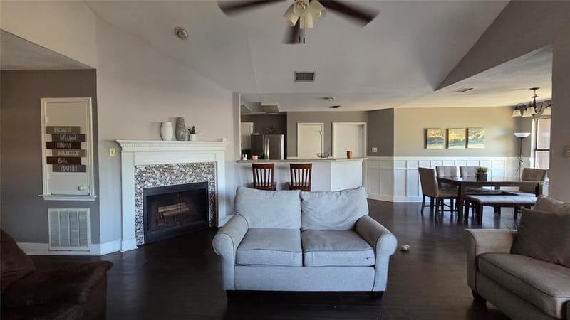 2103 Prairie Creek Trail, Garland TX 75040 - Photo 8