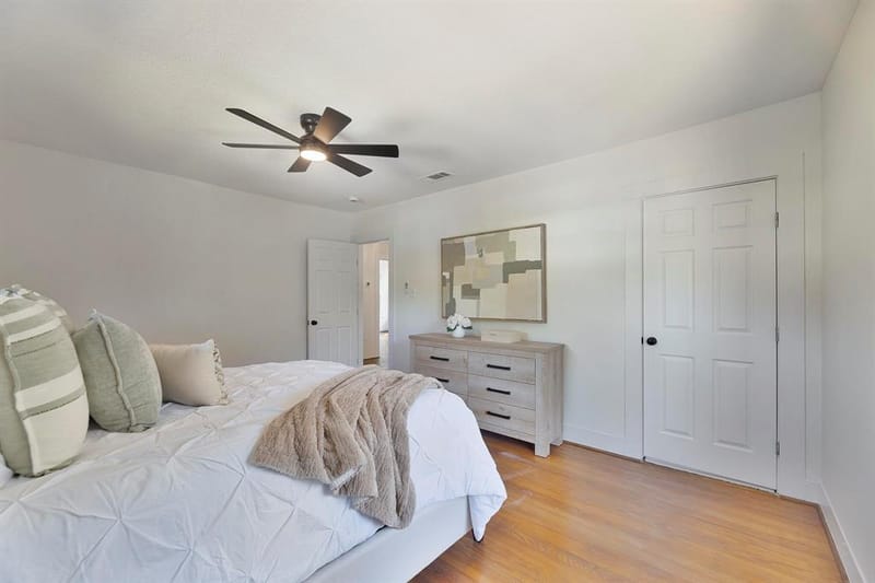 2244 Alston Avenue, Fort Worth TX 76110 - Photo 13