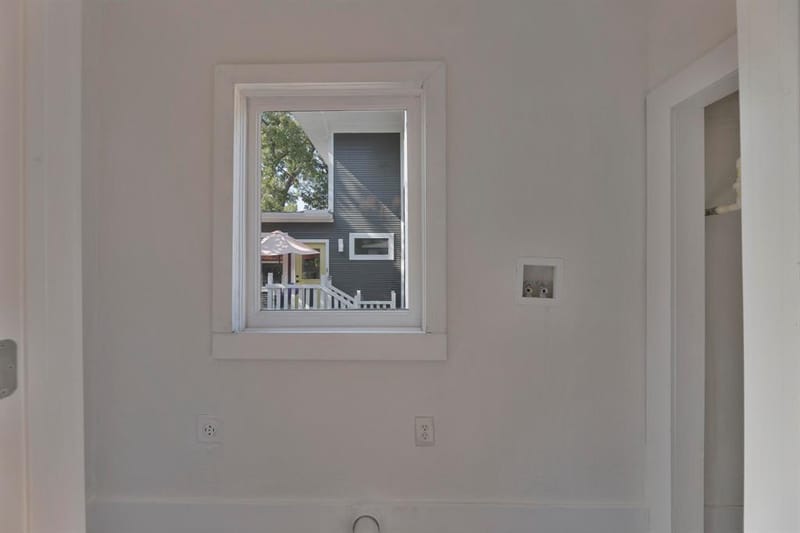 2244 Alston Avenue, Fort Worth TX 76110 - Photo 8